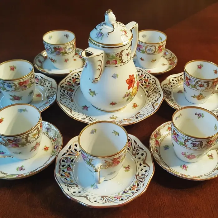 Porselen Çay Fincanı Seti