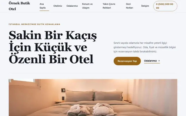 Butik Otel için Editoryal Mavi Turuncu – Butik Otel Web Sitesi ana sayfa görünümü