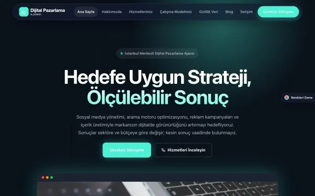 Dijital Pazarlama Ajansı için Koyu Modern Mavi Turkuaz – Dijital Pazarlama Ajansı Web Sitesi ana sayfa görünümü