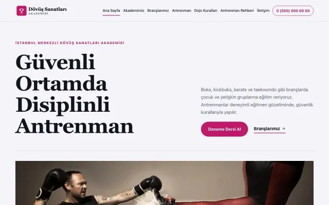 Editoryal Lacivert Pembe – Dövüş Sanatları ve Spor Okulu Web Sitesi ana sayfa görünümü