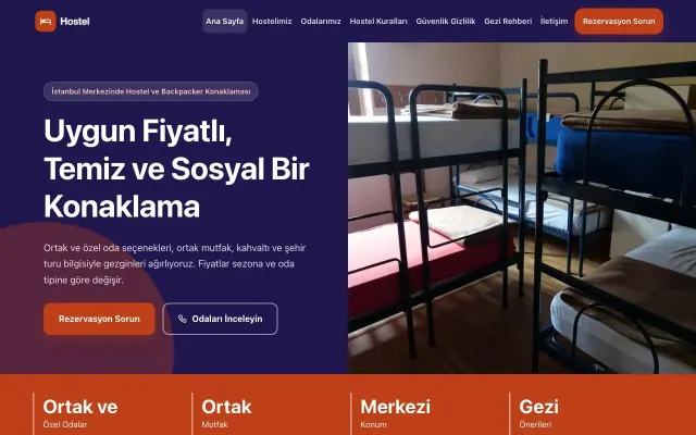 Hostel ve Backpacker için Blok Lacivert Turuncu – Hostel ve Backpacker Web Sitesi ana sayfa görünümü
