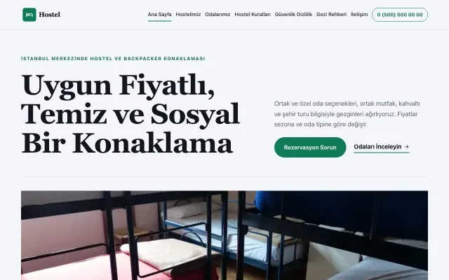 Hostel ve Backpacker için Dergi Editoryal Lacivert Turkuaz – Hostel ve Backpacker Web Sitesi ana sayfa görünümü