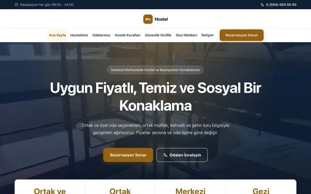 Hostel ve Backpacker için Merkez Mavi Turuncu – Hostel ve Backpacker Web Sitesi ana sayfa görünümü