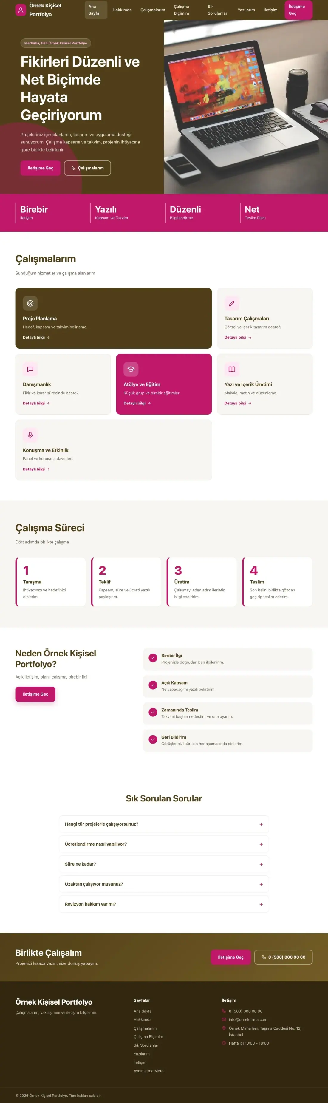Kişisel Portfolyo için Blok Kahve Pembe – Kişisel Portfolyo Web Sitesi ana sayfa görünümü