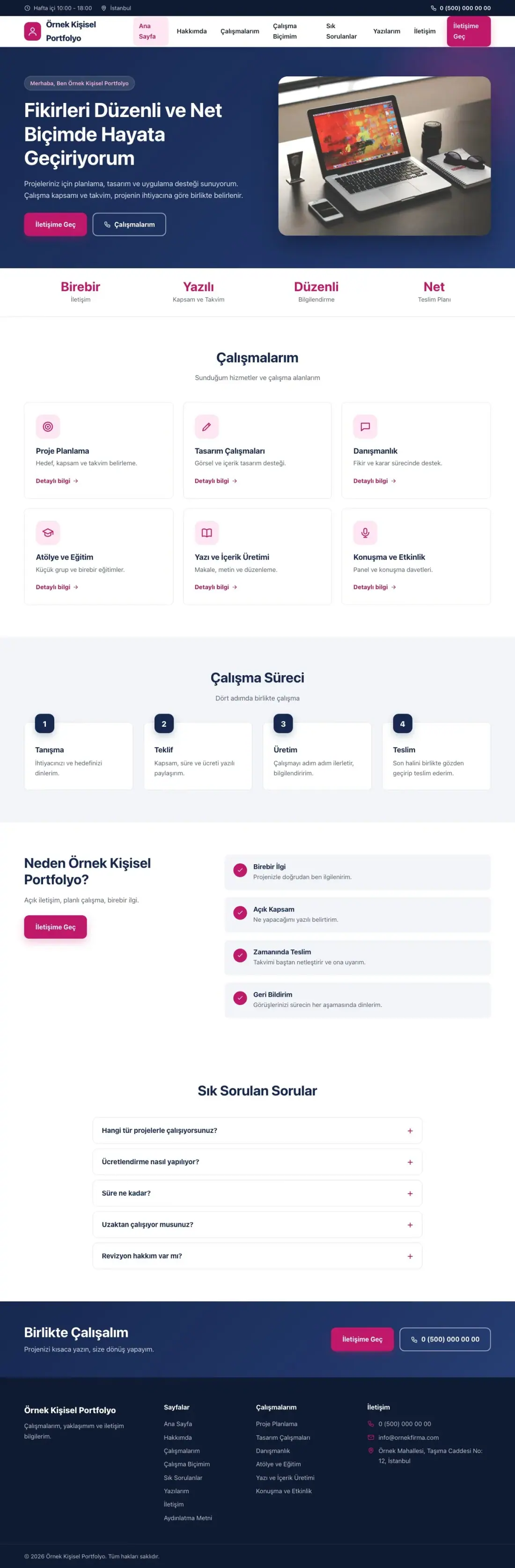 Kişisel Portfolyo için Klasik Mavi Pembe – Kişisel Portfolyo Web Sitesi ana sayfa görünümü
