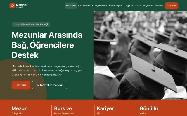 Mezunlar Derneği için Blok Yeşil Turuncu – Mezunlar Derneği Web Sitesi ana sayfa görünümü